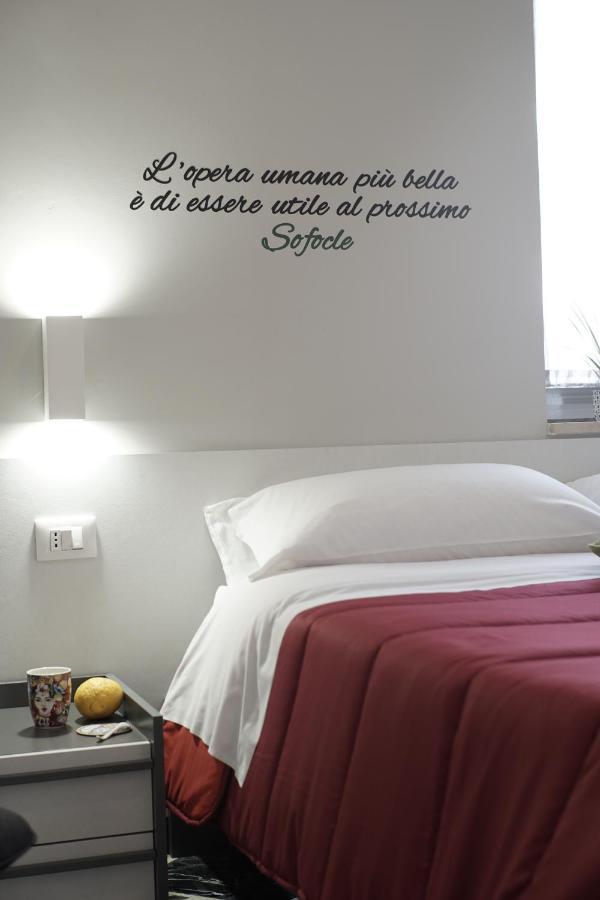 Hotel Al Teatro Greco Syracuse Exterior foto